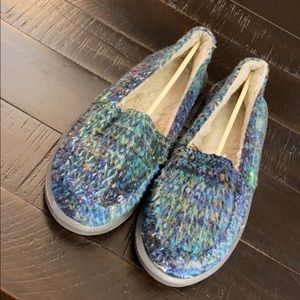 Sanuk Fuzzy (inside and out) Sidewalk Surfer